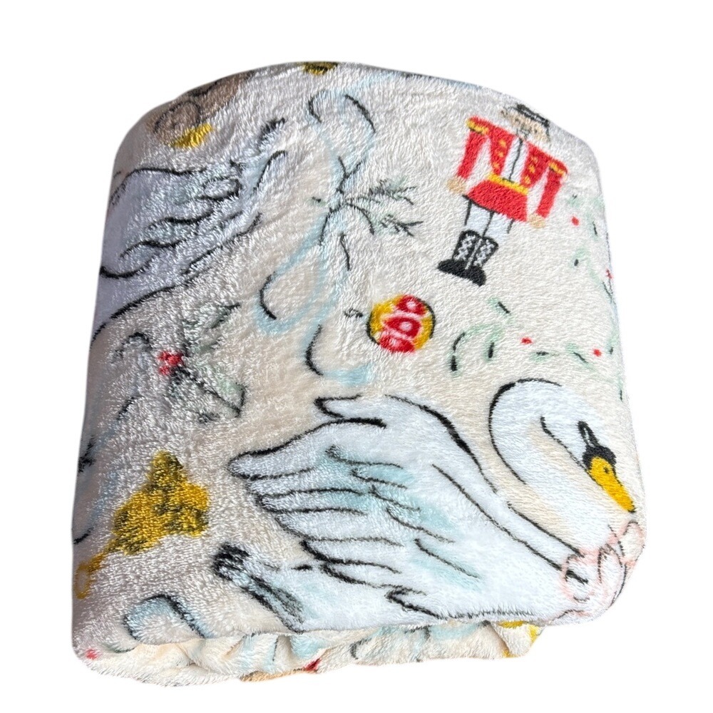 Christmas Holiday Icons Plush Throw Oversized Blanket The Big One 5'x6' GIFT NEW